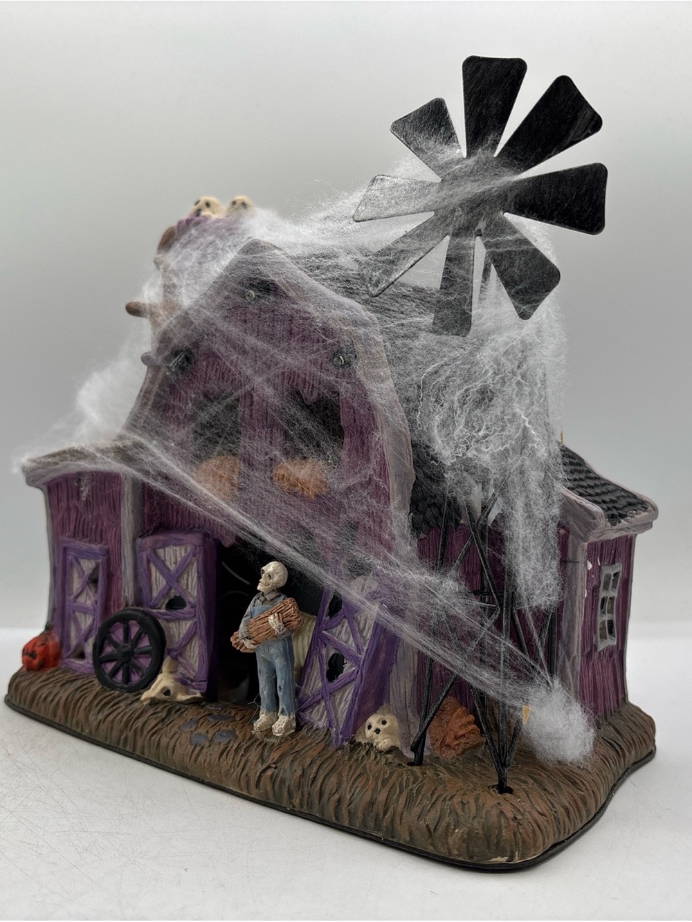 FG Square 8” The Webbed Barn Halloween Decorative Prop Hand Painted Porcelain - Picture 2 of 12